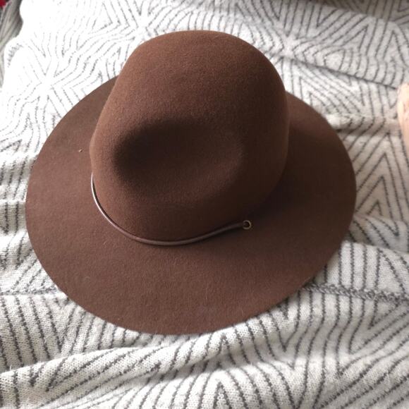 Will + Bear Woodley Scout Hat With Lanyard in Auburn Size S